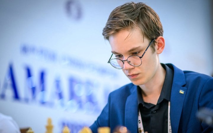 17-річний Самуненков обійшов чемпіона світу, але збірна впустила шанс на медалі. Підсумки Шахової олімпіади