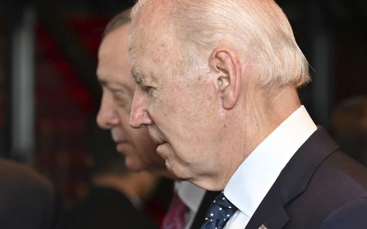 Байден сказав Ердогану, що Туреччина має відмовитися від заперечень щодо вступу Швеції до НАТО