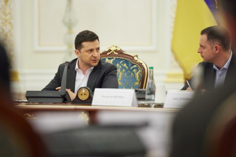 Україна має достатньо ресурсів для захисту без залучення будь-кого, крім військових, – Зеленський