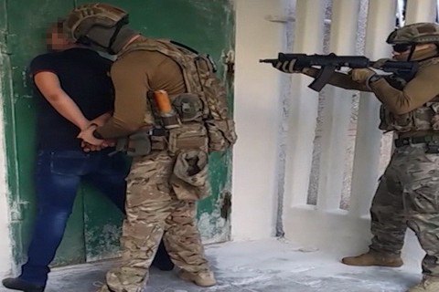 Бывший милиционер попался в Мариуполе на продаже доступа к базам ГАИ