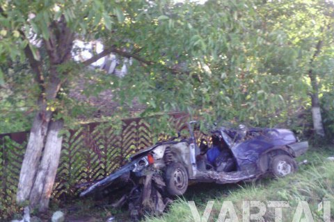 В результате ДТП под Львовом погибли двое военнослужащих