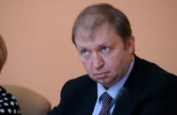 Регионал предлагает тем, кто хочет парада, скинуться на него
