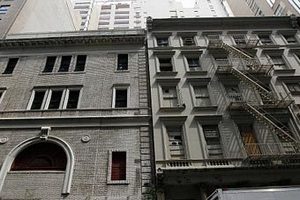 Рядом с местом терактов в Нью-Йорке откроют исламский центр