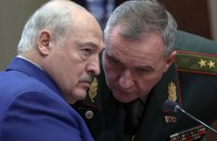 Білорусь перестала випускати за кордон росіян-призовників