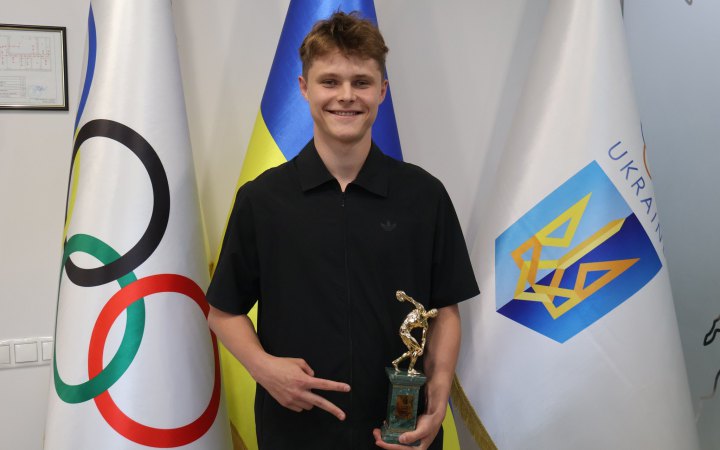 Стрибун у воду Олексій Середа став найкращим спортсменом травня за версією НОК України