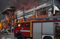 Росіяни поцілили по будівельному супермаркету на Миколаївщині 