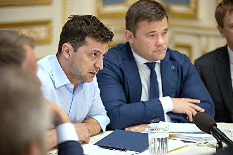 Зеленский подтвердил, что Богдан написал заявление об отставке