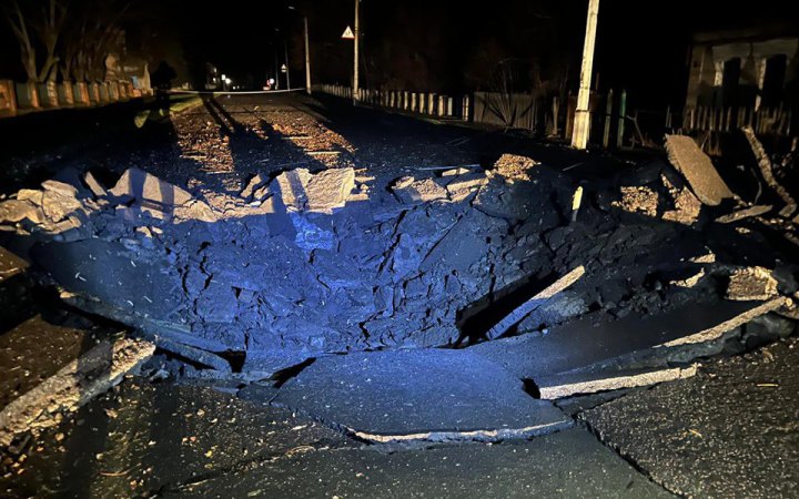 На Донеччині окупанти вночі обстрілювали Краматорськ, Бахмут, Мар'їнку, Вугледар