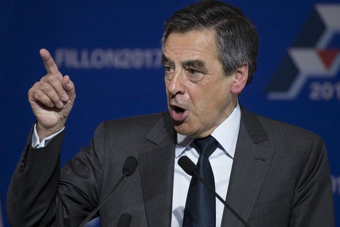Фаворит президентских выборов во Франции назвал санкции против России неэффективными