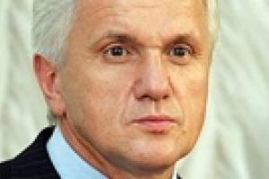 Литвин просит ПР дать ему обратиться к нардепам в сессионном зале, не открывая заседания