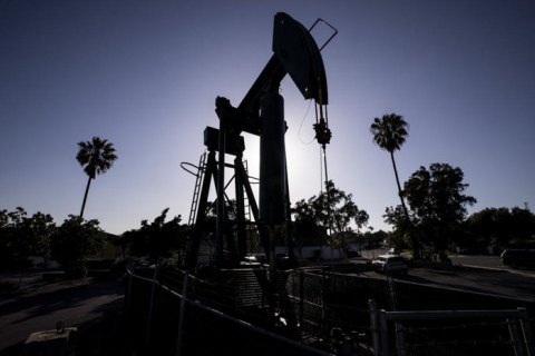 Цена нефти Brent превысила $89 за баррель впервые с октября 2014 года