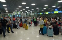 Самолет с застрявшими на Занзибаре украинскими туристами прилетел в Украину (обновлено)
