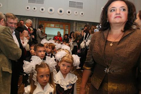 Директоров школ освободили от заполнения электронных деклараций