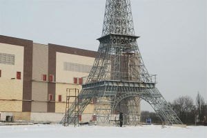 В Харькове открыли свою Эйфелеву башню