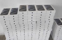 Українські прикордонники "накрили" масштабну контрабанду техніки Apple та Xiaomi