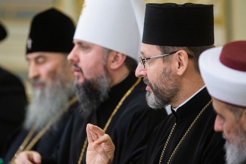 Совет церквей призвал верующих при наличии симптомов ОРВИ сидеть дома