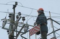 На западной Украине села третий день сидят без света