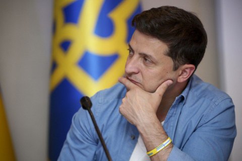 Зеленский рассказал о "нормандском формате" российскому "Коммерсанту"
