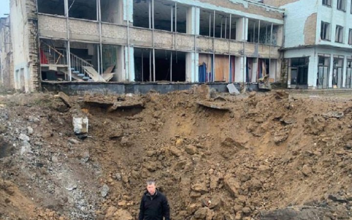 У селі на Запоріжжі російська ракета влучила в будинок культури