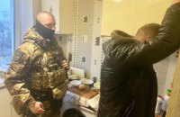 В Чернігові затримали підозрюваних у запуску феєрверку під час “повітряної тривоги”