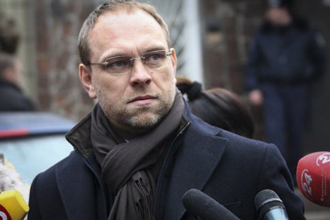 Нардеп Власенко про голосування в режимі онлайн: "​Де гарантія, що депутат не буде під дулом автомата?"