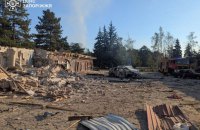 Ворог вдарив авіабомбами по базі відпочинку в Запорізькій області, є загиблі та поранені