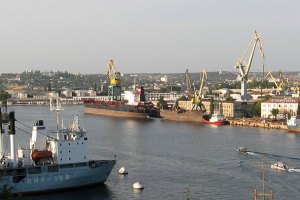 У Порошенко хотят забрать завод в Крыму