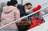 Євростат: 4,3 мільйона громадян, що залишили Україну, мають статус тимчасового захисту в ЄС
