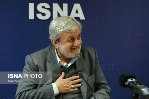 В Иране от коронавируса умер чиновник 