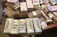 На Львовщине "накрыли" конвертцентр с оборотом 20 млрд гривен