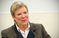 Заместителем генсека НАТО впервые стала женщина