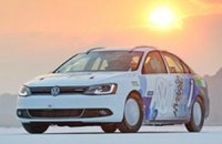 Седан Volkswagen Jetta установил рекорд скорости для гибридов
