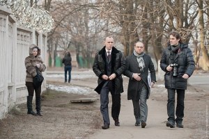 Тюремщики утверждают, что Власенко беспрепятственно попал на территорию колонии