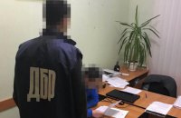 Двум полицейским из Сватово предъявили подозрение в пытках 