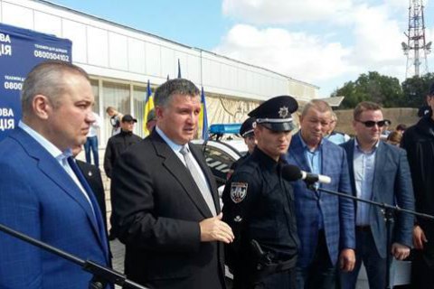 Милиция пройдет переаттестацию, чтобы стать полицией