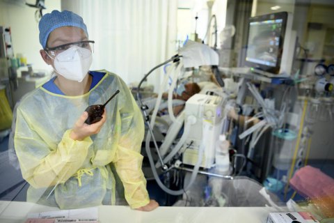 До конца года от ковида в Украине могут умереть 33 тыс. человек - КШЭ ухудшила прогноз