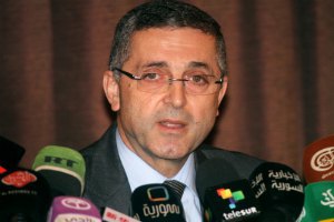 Дамаск предостерегает от иностранной интервенции в Сирию