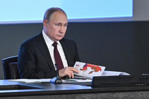 Путин поручил ввести в ОРДЛО российские войска 
