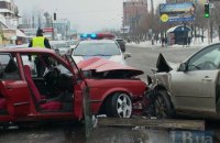 В Киеве в жестком лобовом столкновении пострадали два человека