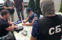В Киеве задержали чиновника ГСЧС при получении $70 тысяч взятки за заключение противопожарного состояния без проверки