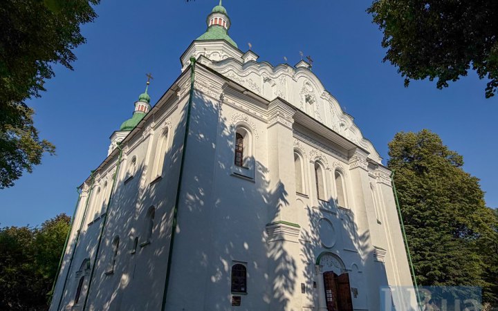 Некрополь Кирилівської церкви: від «Слова о полку Ігоревім» до Куренівського потопу 
