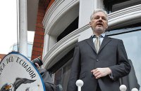 США розглядають угоду про визнання провини Ассанжа, після якої його можуть звільнити, − ЗМІ