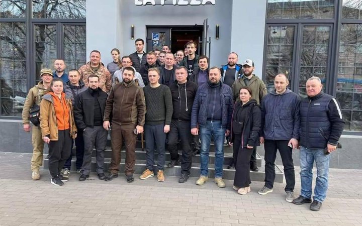 "Слузі народу" радять не коментувати законопроєкт про мобілізацію, а натомість відсилати до військових, – УП