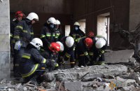 Число погибших в результате удара по Николаевской ОГА выросло до 28 (обновлено)