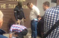 В Киеве СБУ разоблачила чиновника, вымогавшего взятку в $600 тыс.