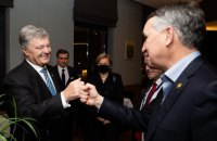 Порошенко у Брюсселі зустрівся з депутатами Європарламенту