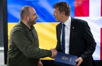 Міністри оборони України та Данії обговорили пришвидшення передачі винищувачів F-16 
