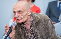 Марк Бєлорусець: «Сьогоднішня поезія і її правда внутрішньо тебе мобілізують»