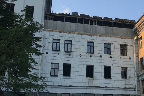 В центре Киева реконструируют дом начала XX века - бывший офис "Киевметростроя"