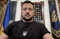 Уже чотири судна пройшли альтернативним "зерновим коридором", – президент